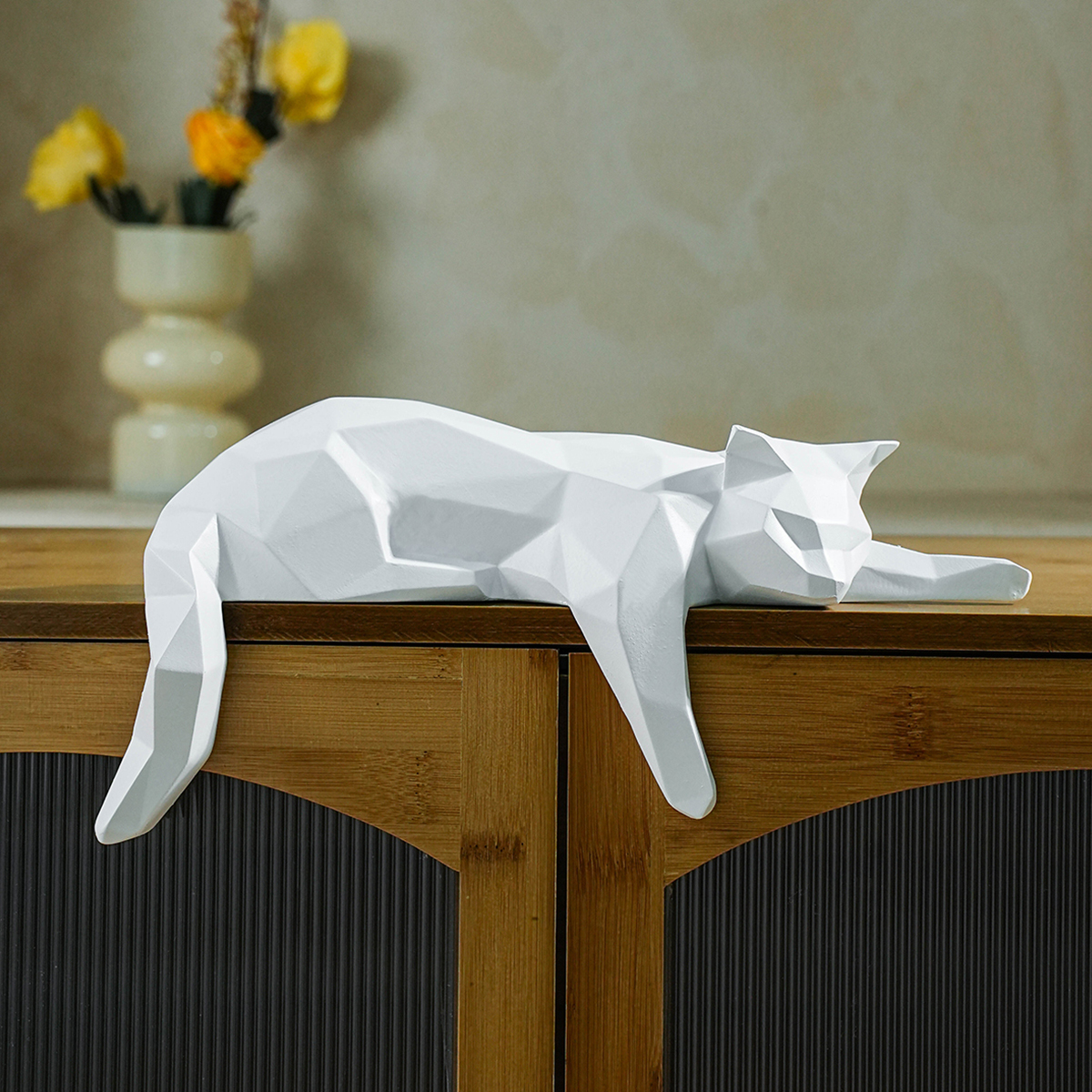 Desk Setup Black - White Black Cat Statue - Geometric