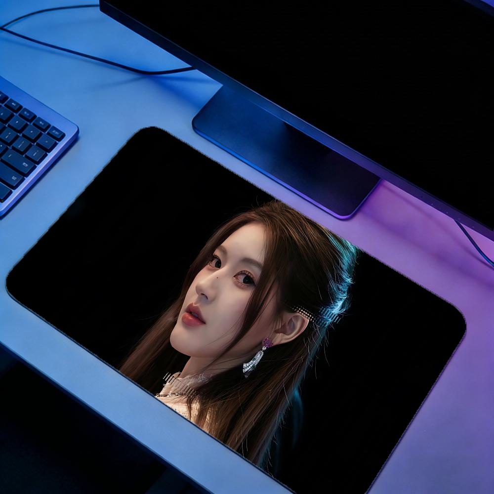 Idol ZZhao Lusi Gaming Mouse P - مراجعة Desk Setup Pc And Laptop وسعره