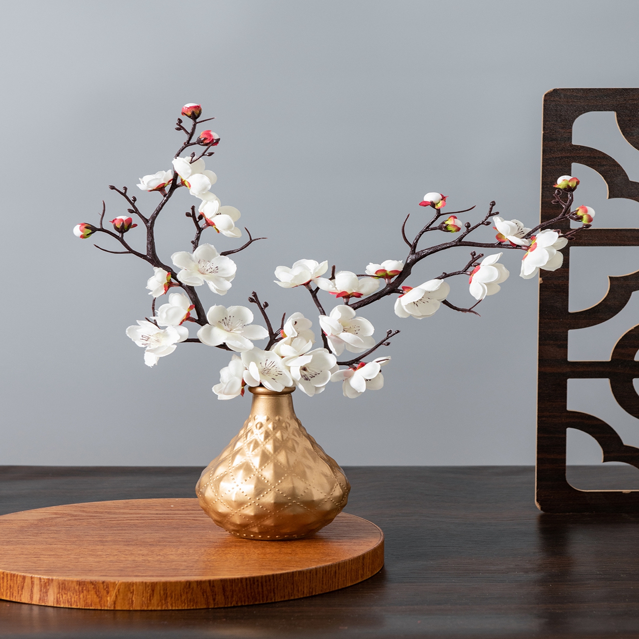 Artificial Flower Spring Plum  - مراجعة Desk Setup At Home وسعره