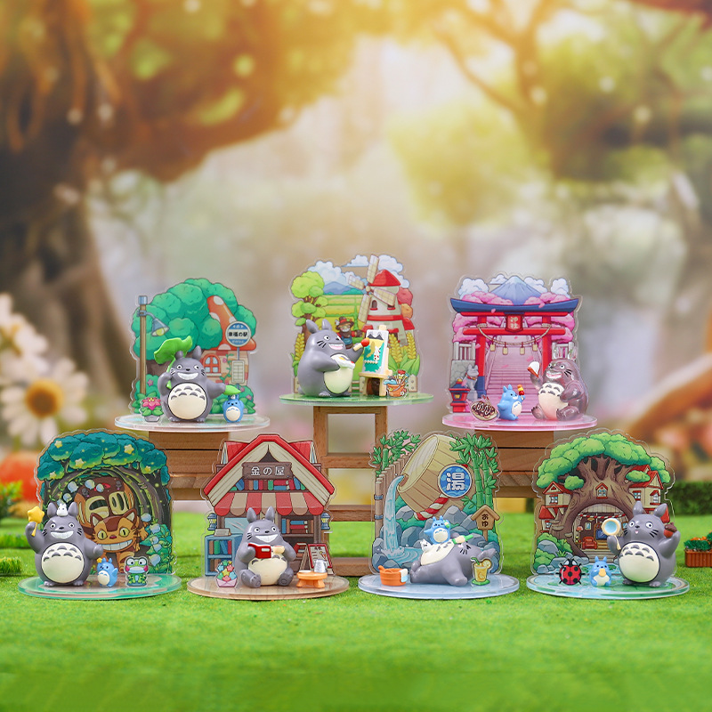Hayao Miyazaki Whispering Vall - مراجعة Desk Setup Design وسعره