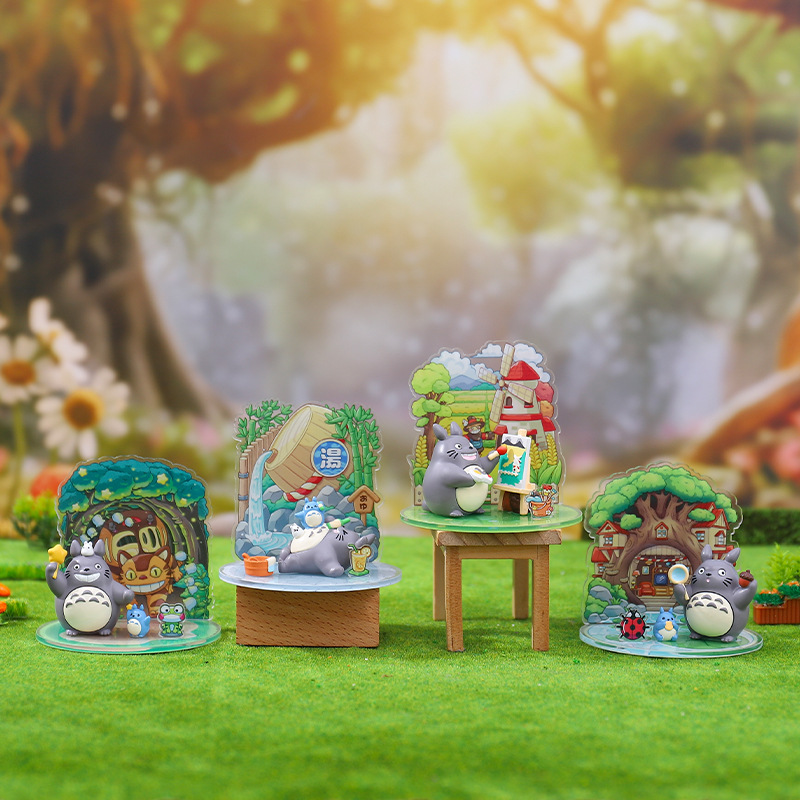 Hayao Miyazaki Whispering Vall - مراجعة Desk Setup Design وسعره